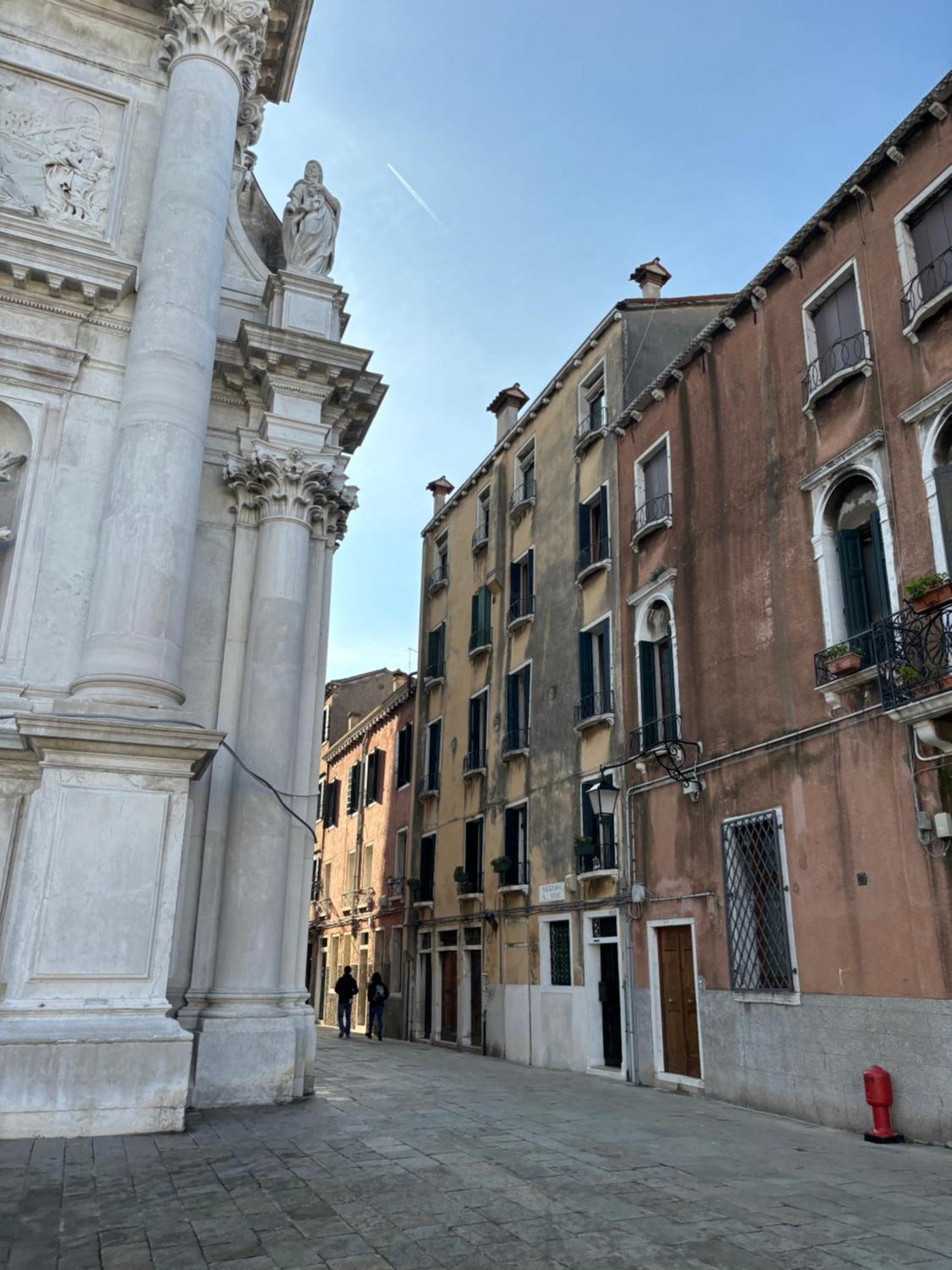 San Stae Casa Aurora Apartment Venesia Bagian luar foto